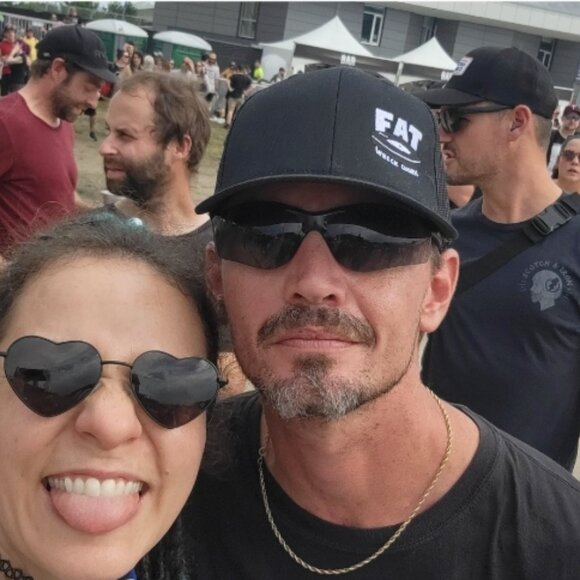 Meet your Posher, Natalie - Picture 2 of 6